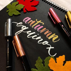 , Metallic Brush Pens, Gold, Silver, and Rose Gold Ink, Medium Brush Tip Mimics