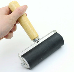 Rubber Brayer Roller Wooden Handle Paint Ink Applicator Brush Wallpaper Tool 6cm