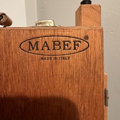 Mabef M22 Portable Folding Easel with Tray