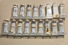 Lot Of 17 Grumbacher Pre-Teated Oil Paints in Box. Sold As Is not tested