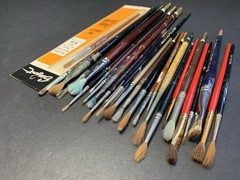 27 Vintage White / Sable Paint Brushes Sargent Simmons Winsor Newton Langnickel