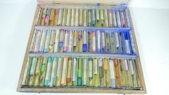 GRUMBACHER Finest 60 Soft Pastels Set #56 Wood Box Portrait Landscape Assortment