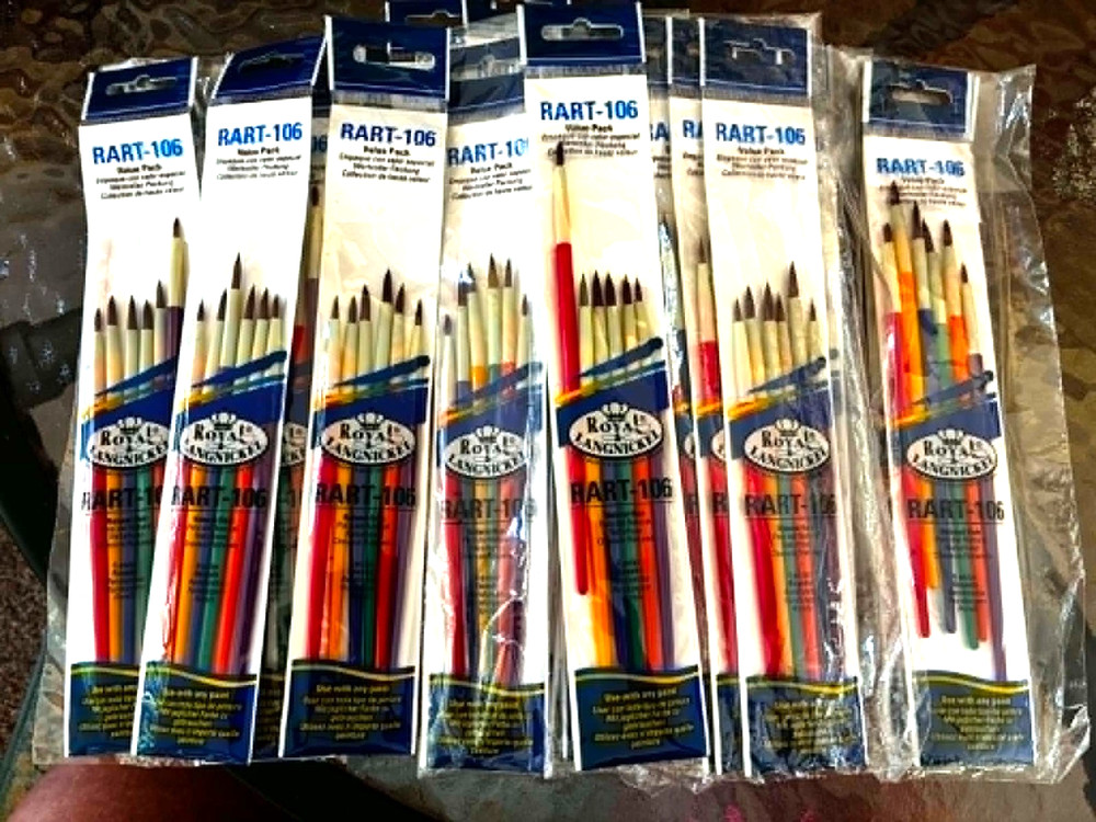 Royal Langnickel RART 106 Paint Brush Lot of 25 packs 6 in each pack!