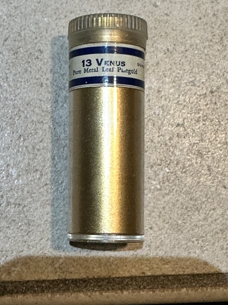 Vintage Venus 13 Pure Metal Leaf Palegold U.S. Bronze Powder Works, Inc – Full