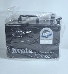 Iwata Studio Series Smart Jet Pro Airbrush Air Compressor – IS-875 – See Details