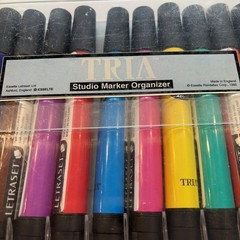 Vintage Pantone by Letraset Tria Markers 12 Set #1 Brights Dual Tip Studio Case