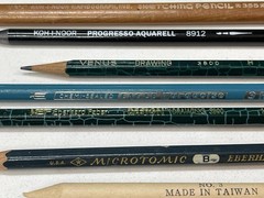 Mixed Lot Of VTG Drawing Pencils KOH-I-NOOR VENUS EAGLE TURQUOISE EBERHARD FABER