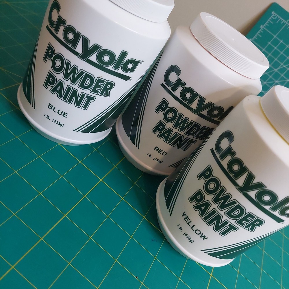 1997 Crayola Powder Paint Red Blue Yellow Pre-Owned Benny & Smith