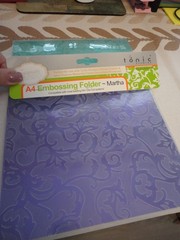 Tonic A4 embossing folder – MARTHA