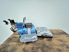 Master TC-320 Airbrush Compressor with Accessories G22 G25 E91