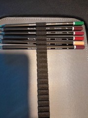 Black Widow Colored Pencils 125 In Zip Case NEW