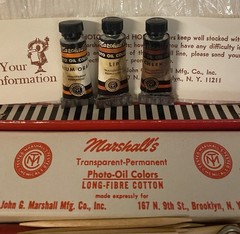 Vintage Marshalls Photo Oil Colors Master Set Preowned Partially Used Hinged Box