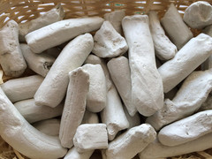 White Pressed Clay Edible Chunks (lump) Natural for Eating (Food), 4 oz (113 g)