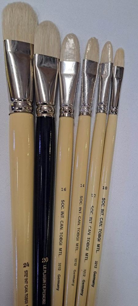 Tobgi Premium Artist Quality Chungking White Bristle Filbert choose your size