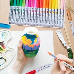 Arrtx Acrylic Markers 36 Colors,Brush Tip Acrylic Paint Markers Paint Pens Set
