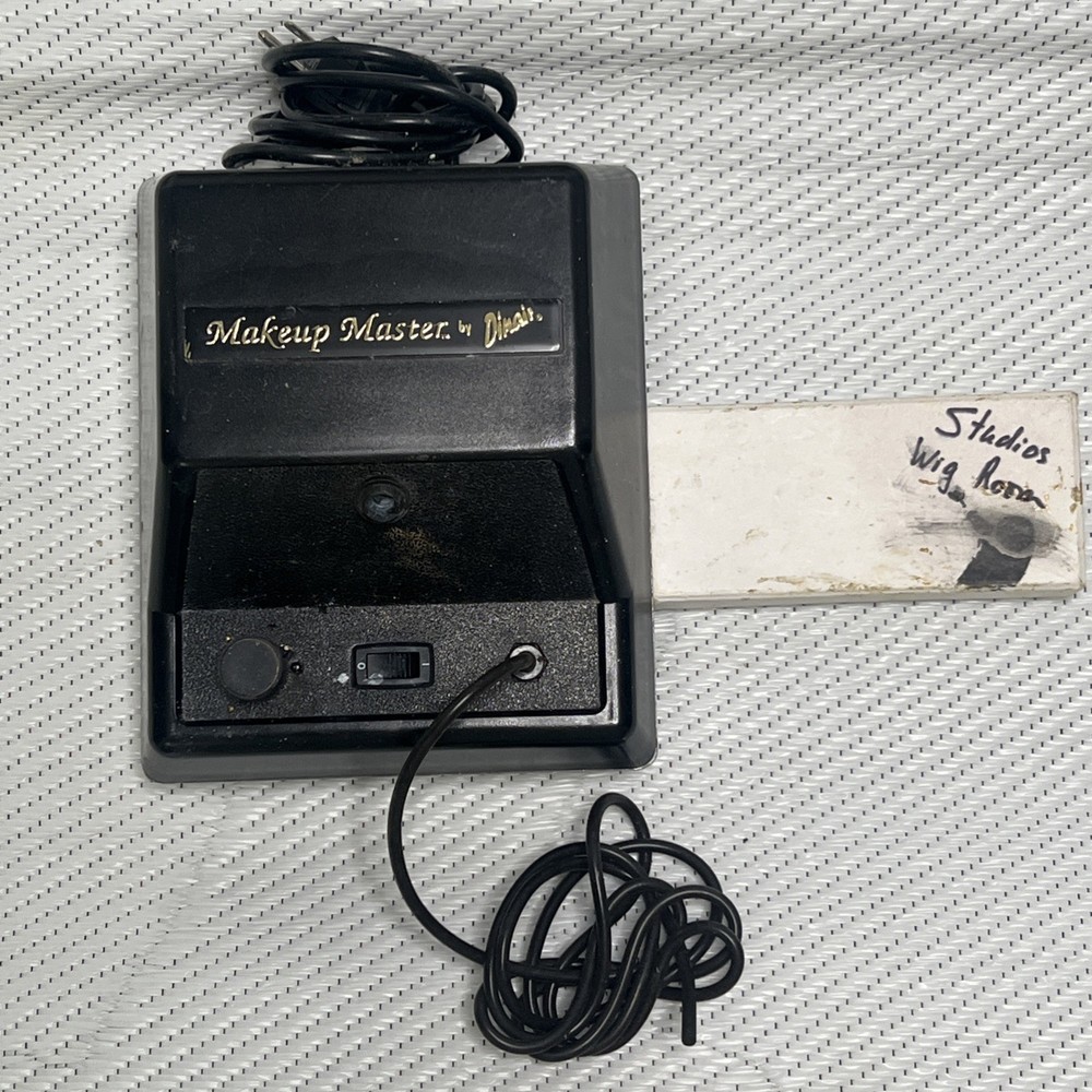 Vintage Dinair Makeup Master Airbrush System w/ Badger Airbrush Disney Property