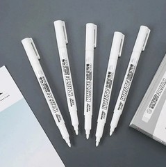 White Waterproof Permanent Paint Marker Pens for Metal Wood Fabric**