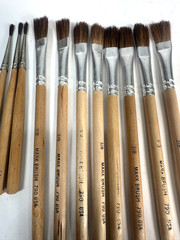 Vintage MARX Brush- 11 brush set – Flat & Short Series Detail Brushes