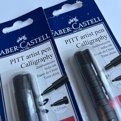2 x Faber – Castell PITT Artist Pen Calligraphy India Ink Waterproof New