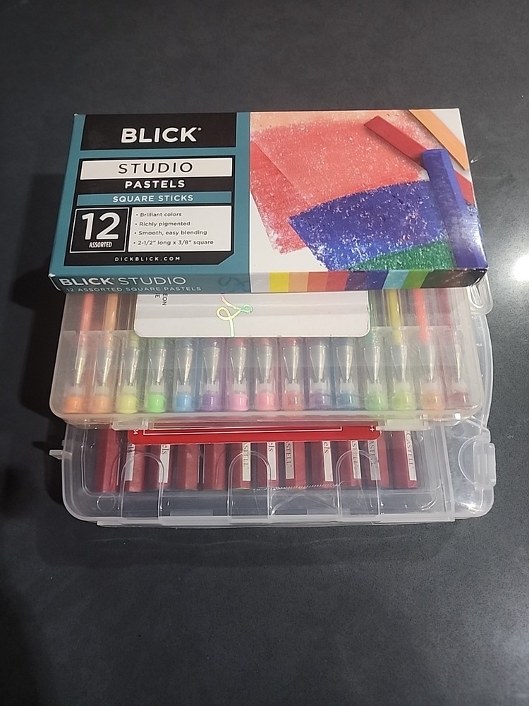 Lot Faber-Castell 24 Permanent Oil Pastels, Blick Studio pastels, 30 Gel Pens