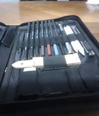 Castle Art Supplies Graphite Drawing & Sketch Set Zip Up Case