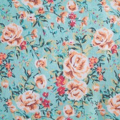 Colored Pencil Roses Roll 48-Pc. Set