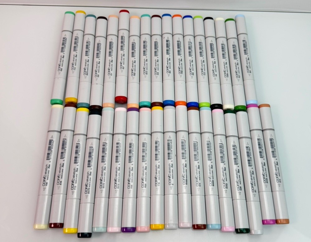Copic Classic Markers Lot Of 35 Dual-Tip Alcohol Ink Pens Artist Sketch