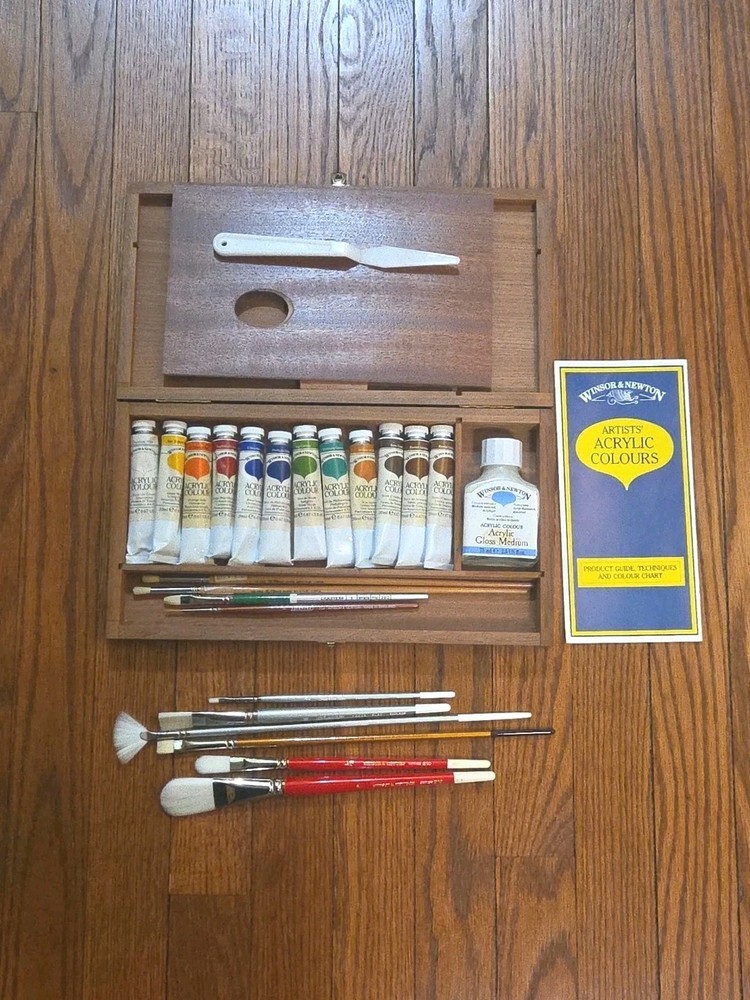 Winsor & Newton Artists Acrylic Colours Wooden Box Set 12 Paints Brushes Palette