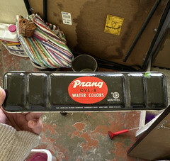 Prang OVL-8 Watercolor Set in Metal Tin, 8-Color, Multicolor