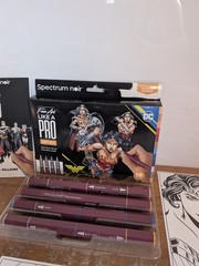 Spectrum Noir “Fan Art Like a Pro” Art Kit featuring Wonder Woman 1 Used Kit