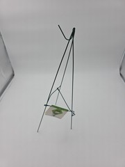FloraCraft All-Purpose Sturdy Wire Easel-8″X8″X18″