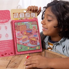 Melissa & Doug Scented Water WOW Age 3+ Reusable Water-Reveal Colouring Activity