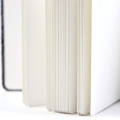 Square 5.1X5.1″ 300gsm Watercolor Journal Hardbound 40pgs（20 Sheets Front