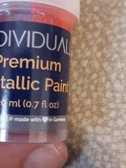 INDIVIDUALL Metallic Acrylic Paint Set Vivid Colors Made in Germany Lot of 32