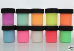 10 GLOW IN THE DARK DAY VISIBLE PAINT X 1/2 OZ