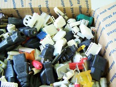 20 lbs Scrap Electrical Plugs for Art and Craft Work and Supply