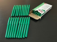 Pentel Rolling Writer R100-D – Lot of 32 pens (Open box of 12 + 20 loose pens)