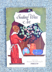 ANTIQUE 1922 SEALING WAX ART 24-PAGE ADVERTISING BOOKLET BY DENNISON MFG. CO.
