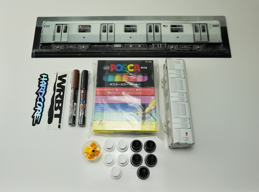 Graffiti Marker Lot Posca Motolow 3d Poster Train Art Supplies Spray Paint Caps