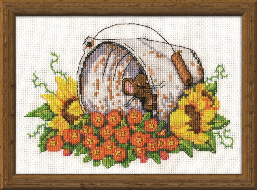 Tobin 14-Count Bucket Mouse Mini Cross Stitch Kit, 5″x7″, Multicolor