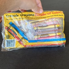 Vintage Crayola 1986 Bundle Of Colors Wrapped 3 Pack 45 Crayons RED YELLOW BLUE