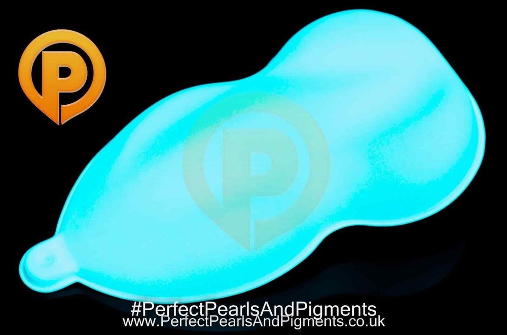 GLOW IN THE DARK PIGMENT – WHITE TO CYAN GLOW