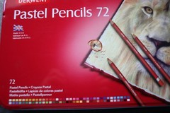 Derwent Pastel Pencils, 4mm Core, Metal Tin, 72 Count (32996)
