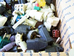 20 lbs Scrap Electrical Plugs for Art and Craft Work and Supply
