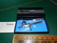 Iwata HP-C Plus Airbrush in Case Never Used Condition
