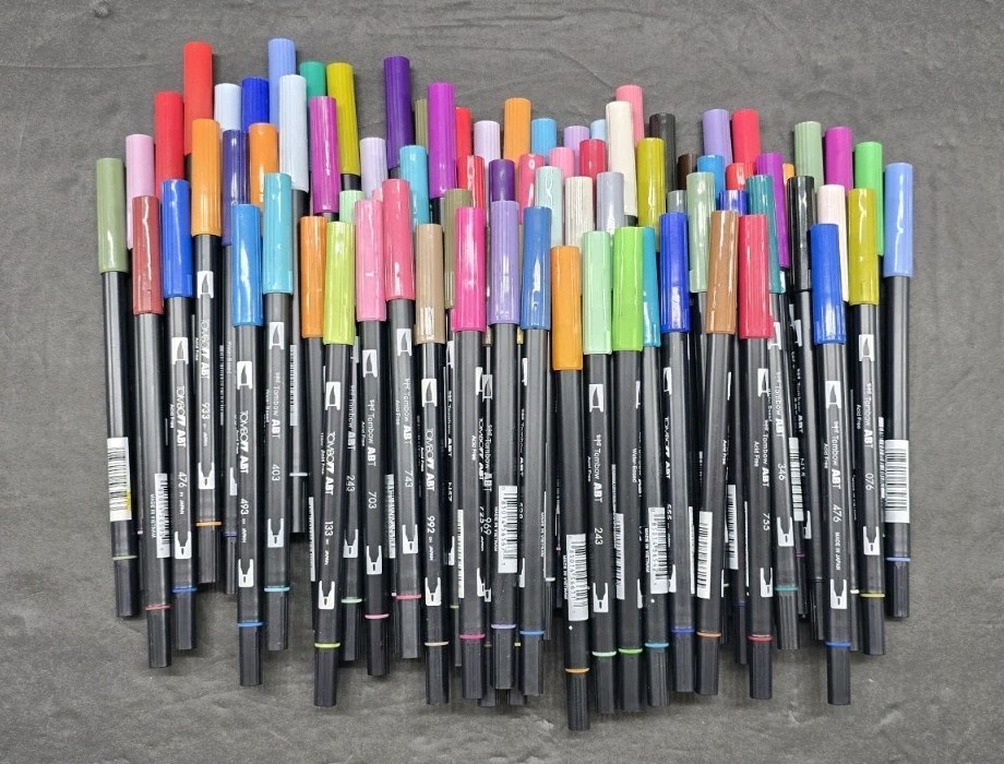 Tombow ABT Dual Brush Tip Marker Pens Lot of 80 Dynamic Strokes Fine Line (L4)