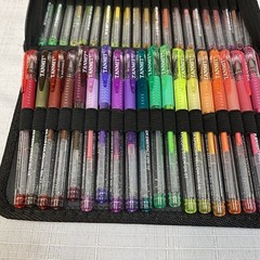 TANMIT Glitter Gel Pens, 80 Pack With Refills & Case for Adults Coloring