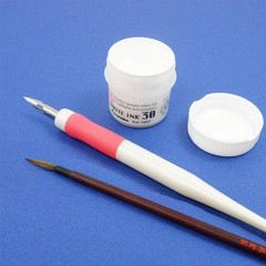 Kuretake ZIG Cartoonist White Ink 30ml, for dip Pen, Brush, Drawing, Calligra…