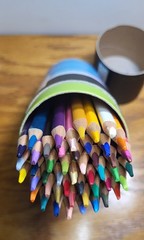 ARTEZA 48 Watercolor Pencils Set Presharpened Triangular Art Supplies,complete