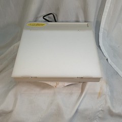 Artograph LightTracer 225-365 Light Box 10×12 Tracing Drawing Art Tested w/Box